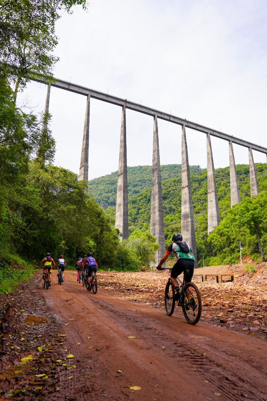 Primeiro pedal de Muçum a Vespasiano Corrêa reúne 190 ciclistas de mais de 35 cidades