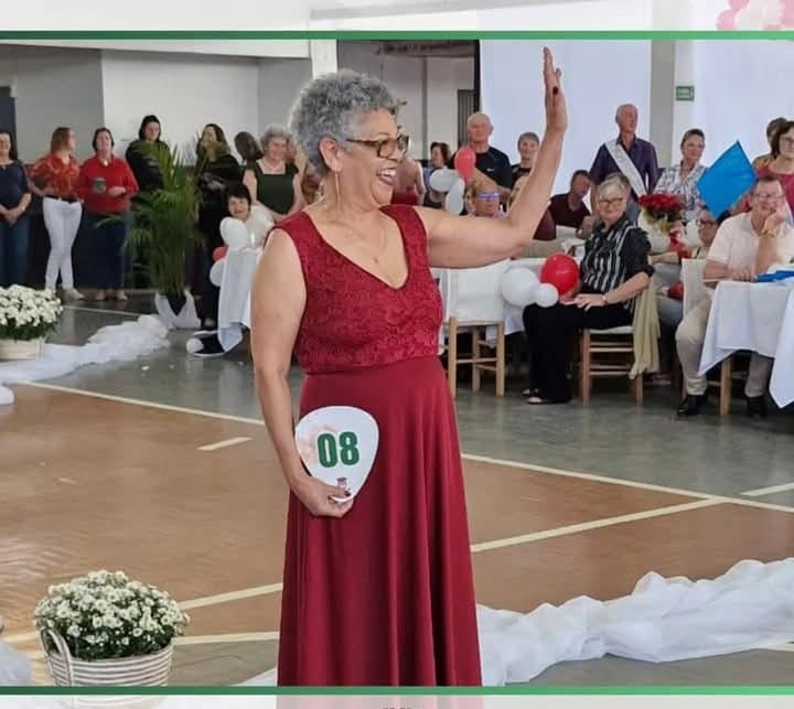 2ª Princesa da Corte Regional da Terceira Idade é de Roca Sales