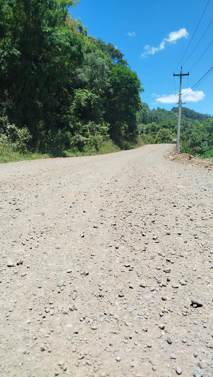 Ligação asfáltica entre Relvado e Coqueiro Baixo será realidade em 2026