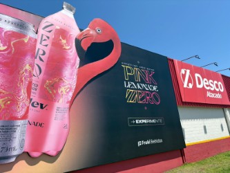 Desco e Elev levam fachada temática ao litoral gaúcho